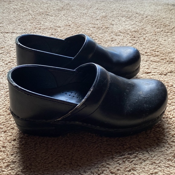 Dansko clogs - Picture 8 of 9